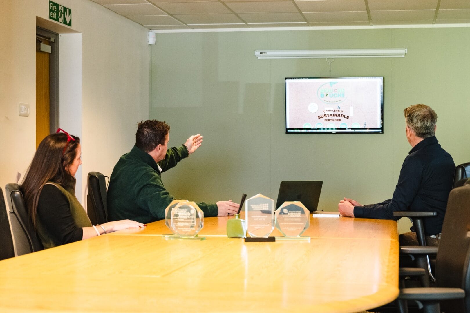 Presentation on screen at Fairman Knight & Sons