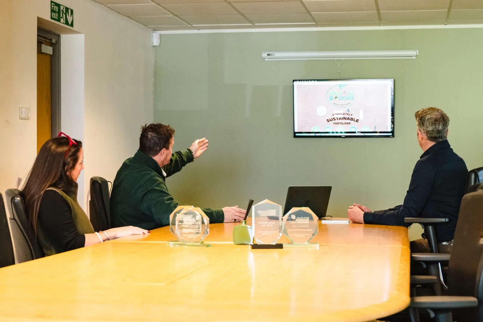 Presentation on screen at Fairman Knight & Sons