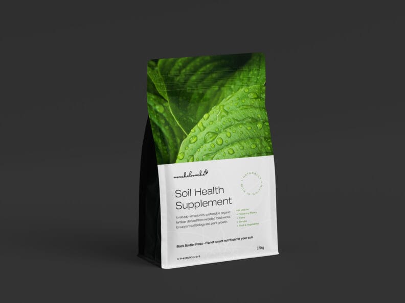 Green packaging product photo for the Mouche Bouche product